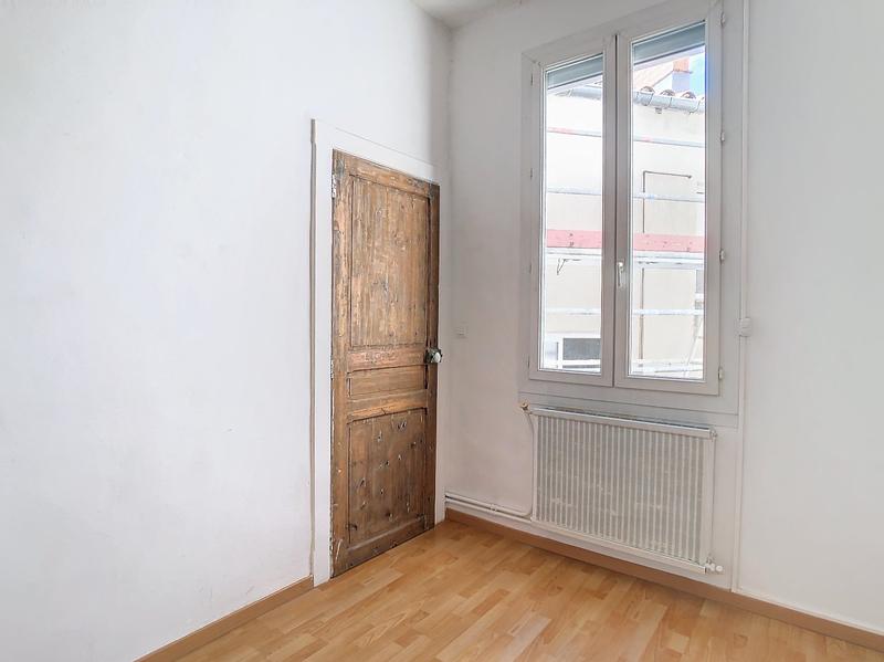 Appartement ancien - 95 m² - 6 pièces