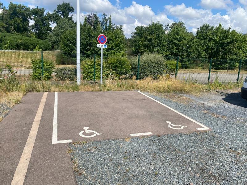 Bureau - 230 m² - 4 pièces