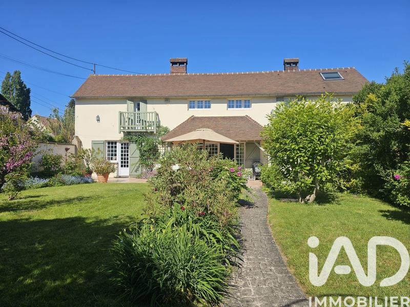 Maison - 292 m² - 8 pièces