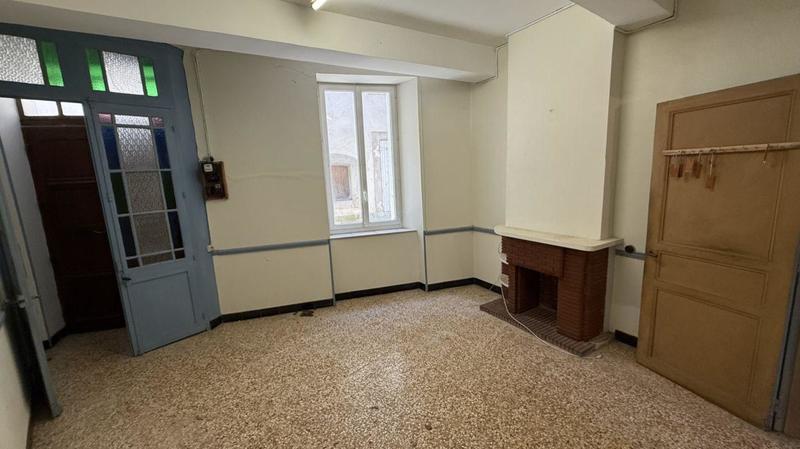 Remise - 85 m² - 5 pièces