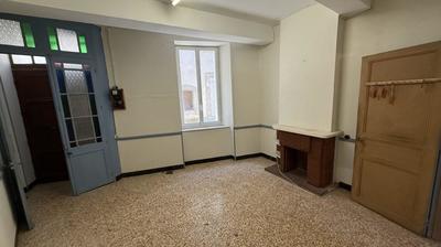 Remise - 85 m² - 5 pièces