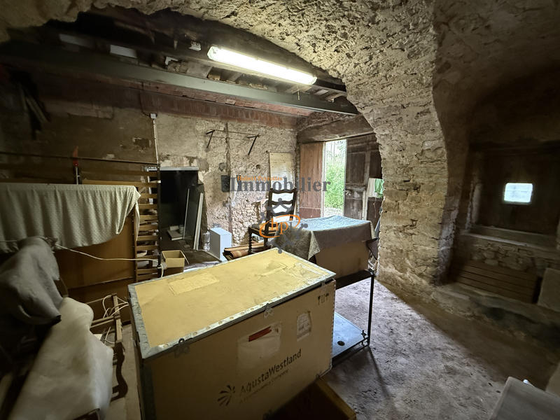 Maison - 96 m² - 5 pièces