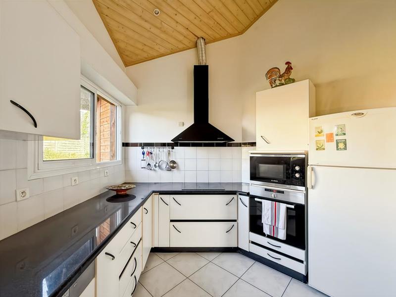 Villa - 240 m² - 8 pièces