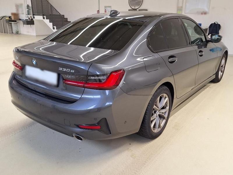 Bmw Série 3 330e Berline Model Sport