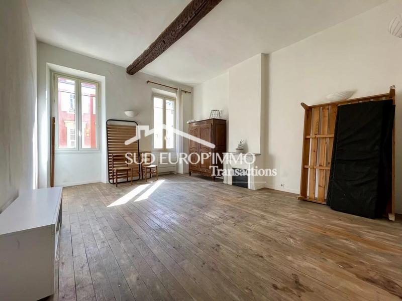 Appartement - 134 m² - 4 pièces