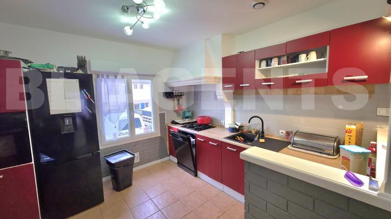 Maison - 127 m² - 6 pièces