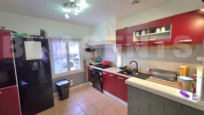 Maison - 127 m² - 6 pièces