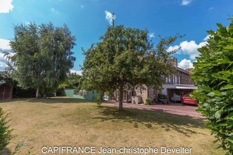 Maison en pierre - 172 m² - 8 pièces