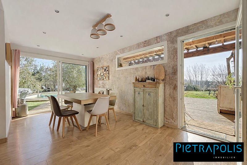 Maison traditionnelle - 150 m² - 7 pièces