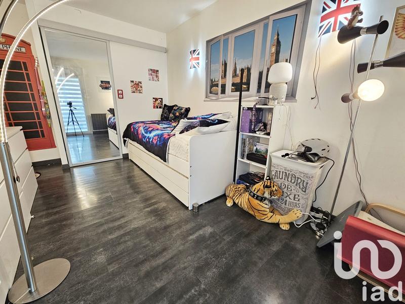 Maison - 127 m² - 6 pièces