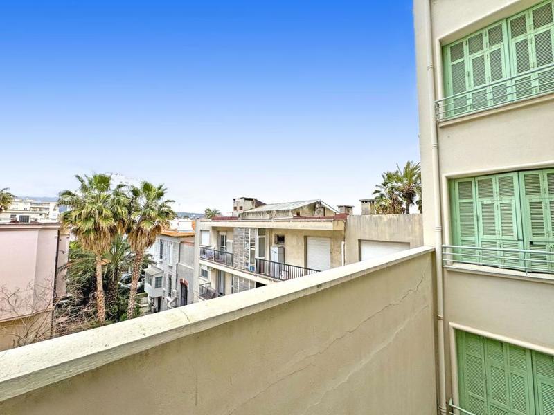 Studio - 29 m² - 1 pièce