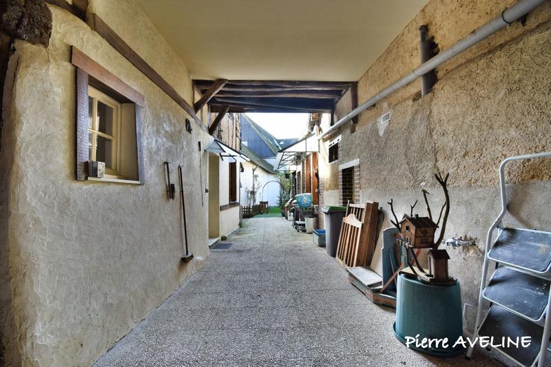 Maison - 161 m² - 8 pièces