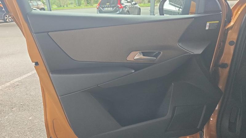 Ds Ds 7 Crossback 2.0 BlueHDi 180 Eat8 Business