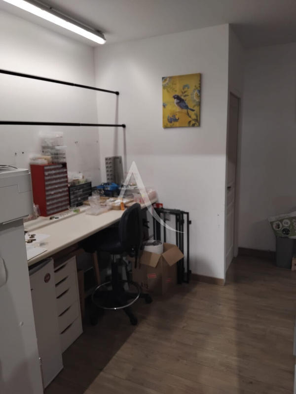 Local commercial - 50 m² - 2 pièces