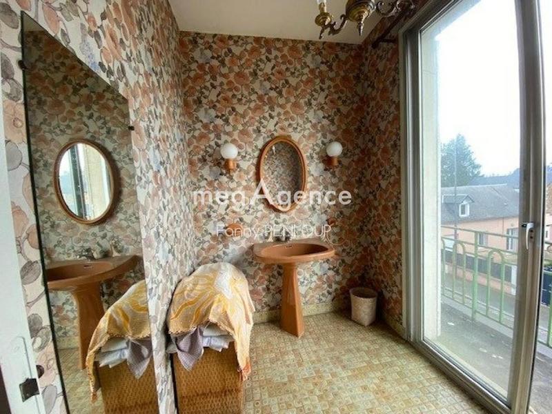 Maison - 200 m² - 8 pièces