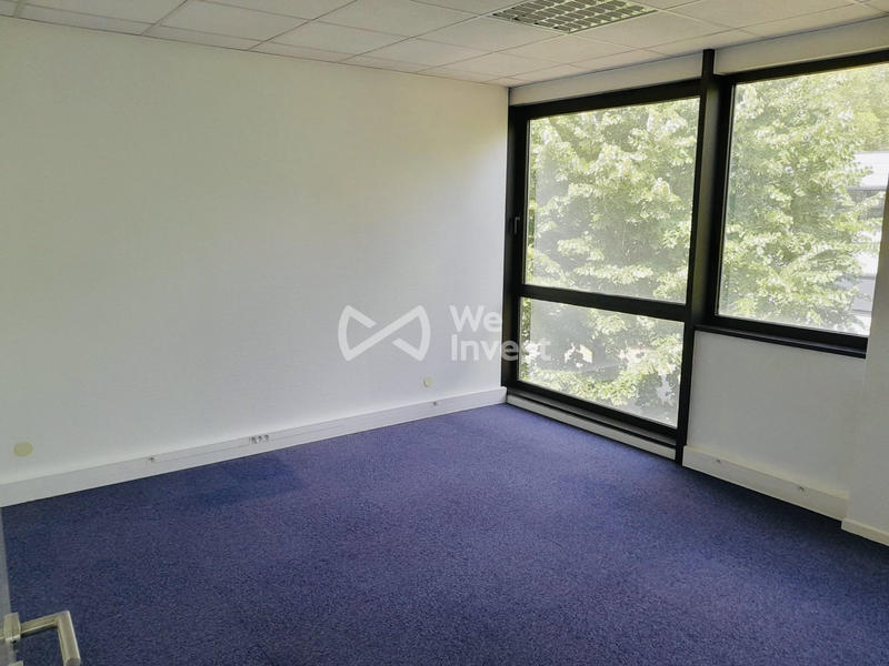 Bureau - 226 m²
