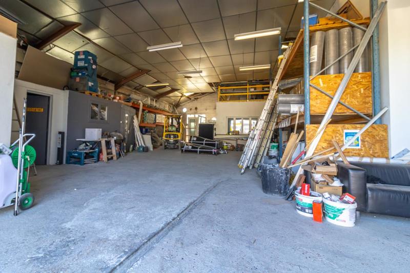 Maison - 121 m² - 6 pièces