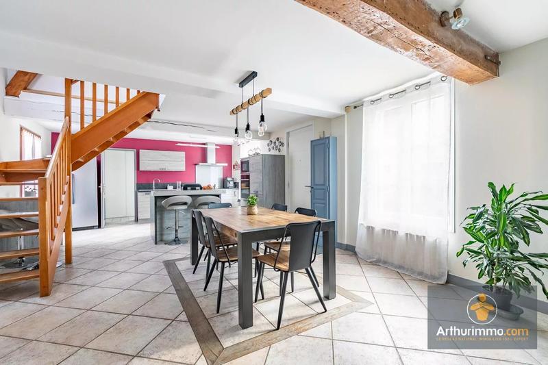 Maison - 145 m² - 5 pièces
