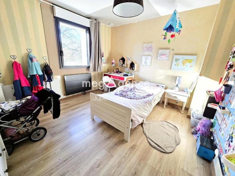 Maison - 190 m² - 7 pièces