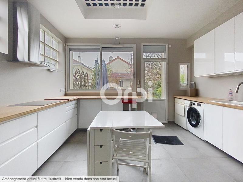 Maison - 199 m² - 5 pièces