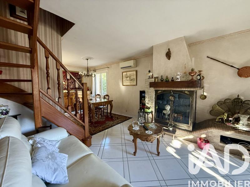 Maison - 88 m² - 4 pièces