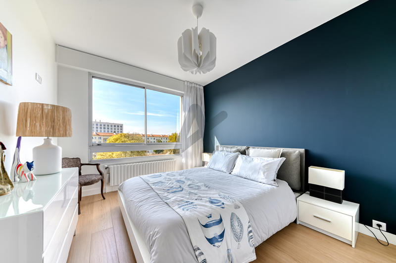 Appartement - 99 m² - 3 pièces