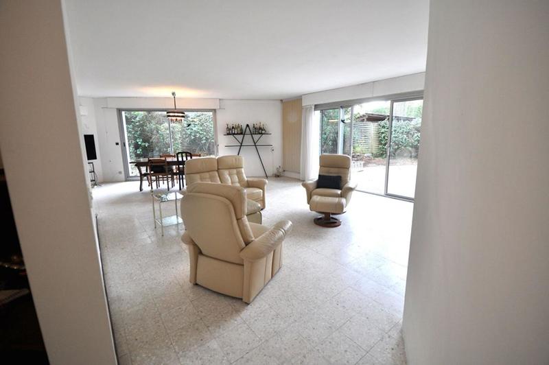 Maison - 175 m² - 8 pièces