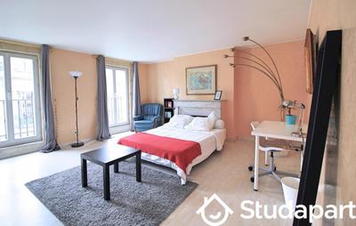 Chambre - 25 m² - 1 pièce