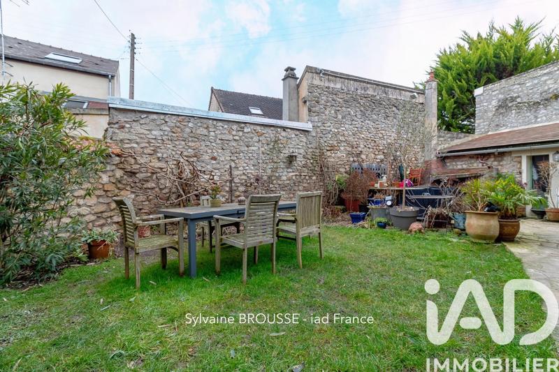 Maison de village - 120 m² - 5 pièces