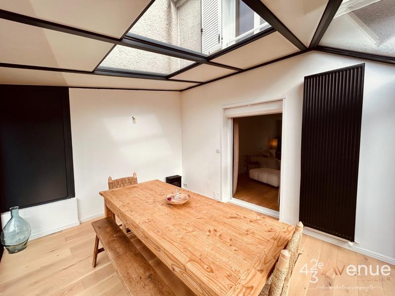 Maison - 111 m² - 5 pièces