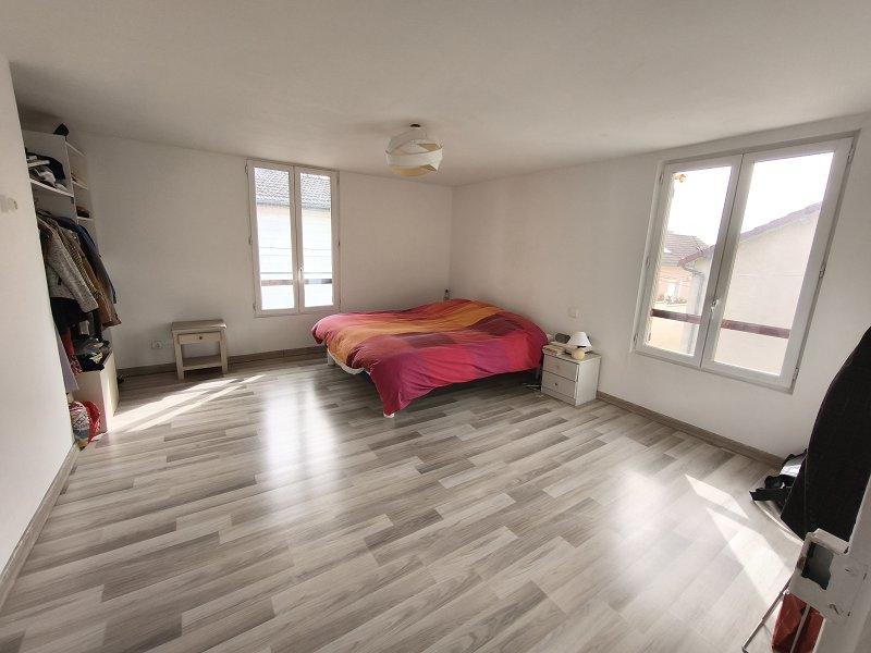 Maison - 127 m² - 5 pièces