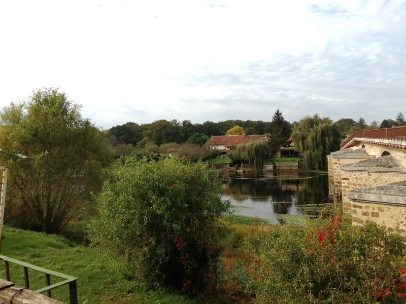 Maison - 220 m² - 11 pièces