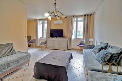 Maison - 156 m² - 6 pièces