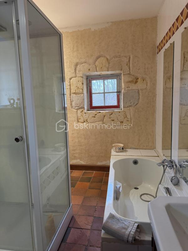 Propriété - 179 m² - 10 pièces