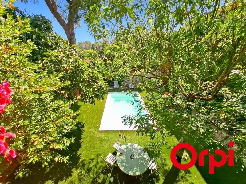 Villa - 168 m² - 5 pièces