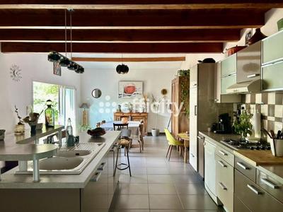 Maison - 105 m² - 5 pièces