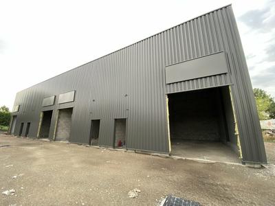 Local d'activité / Entrepôt - 62 m²