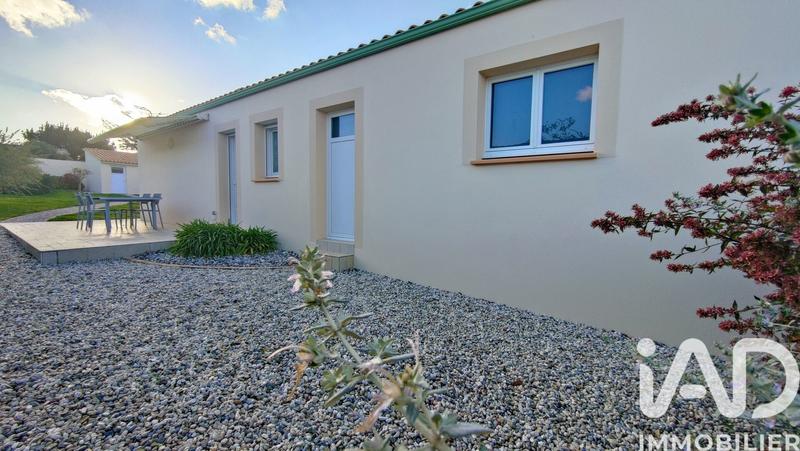 Maison - 104 m² - 5 pièces