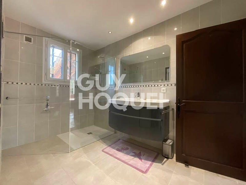 Maison - 125 m² - 5 pièces