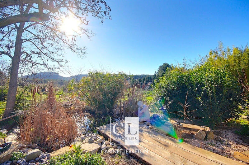 Villa - 295 m² - 5 pièces