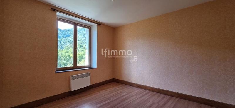 Maison de village - 94 m² - 4 pièces