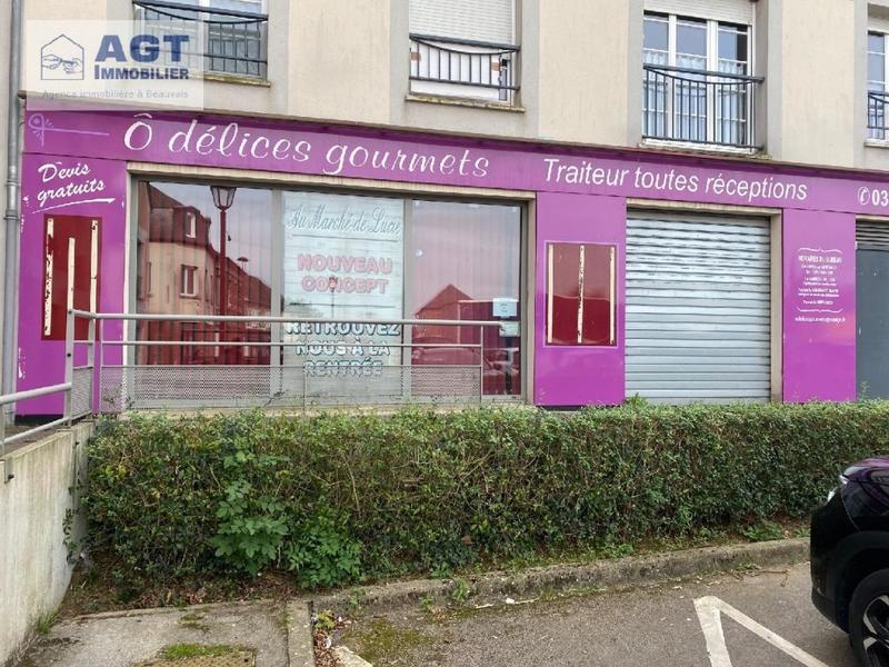 Local commercial - 137 m² - 4 pièces