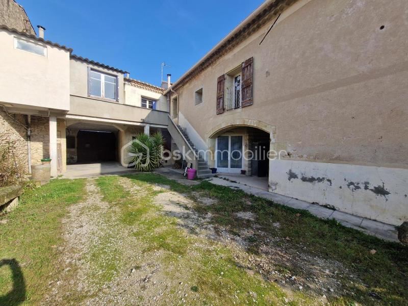 Maison - 336 m² - 15 pièces