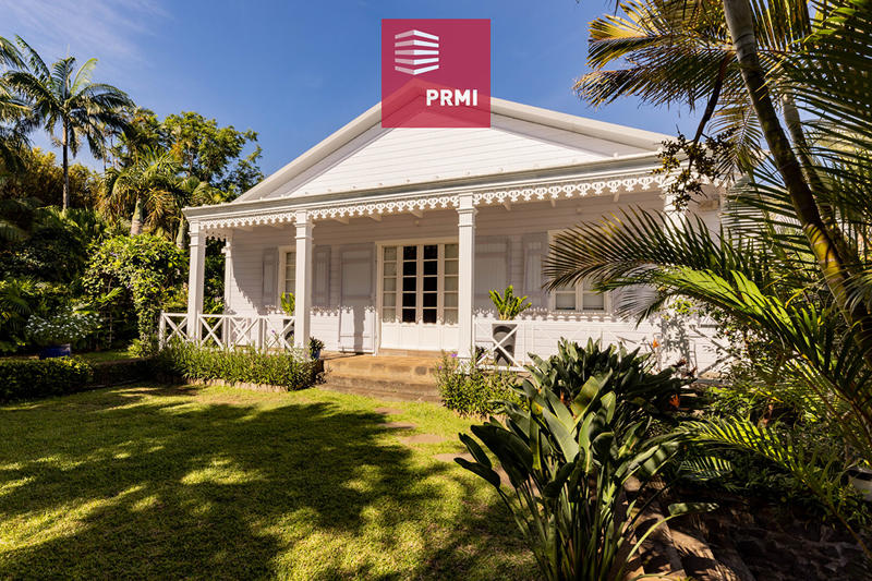 Maison - 201 m² - 6 pièces