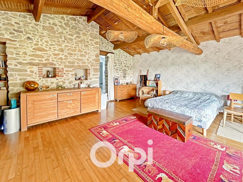 Maison - 165 m² - 4 pièces