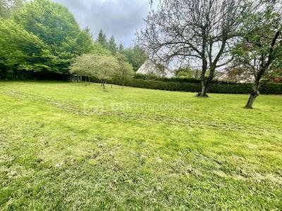 Terrain constructible - 1 119 m²