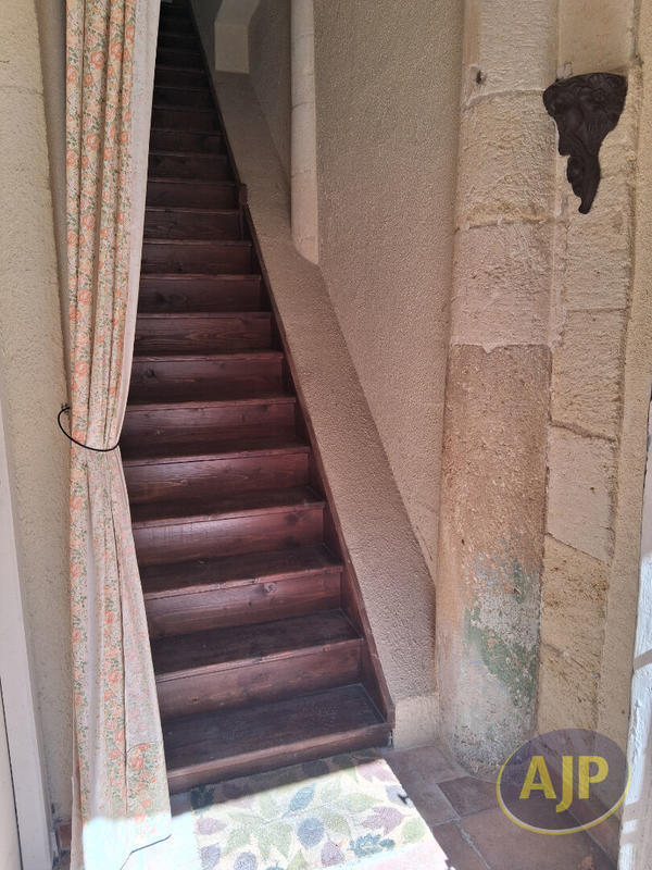 Maison - 200 m² - 4 pièces