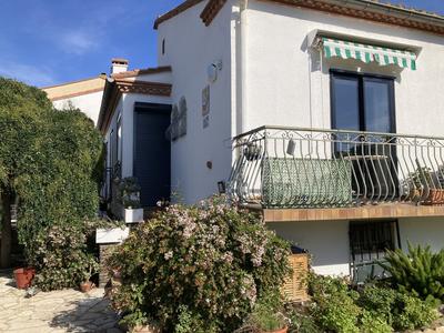 Maison traditionnelle - 100 m² - 5 pièces