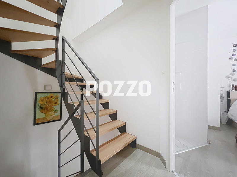 Maison - 104 m² - 5 pièces