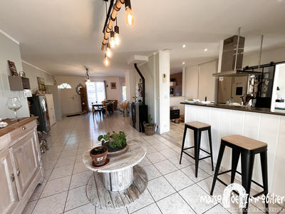 Maison - 117 m² - 6 pièces